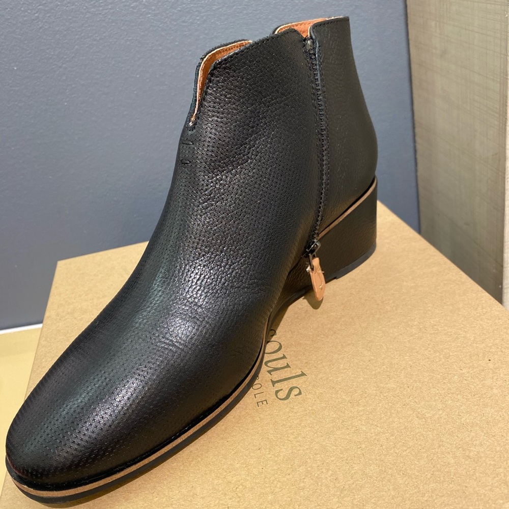 Bootie - Picture 2 of 5